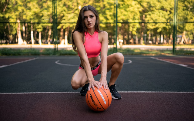 Elina karimova athletic basketball outdoor free wallpaper for desktop - medium preview image