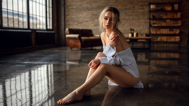 Woman sitting brick wall model #2 free wallpaper for desktop - medium preview image