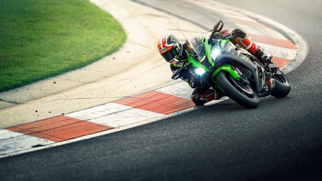 Motorcycle race track panfuturism tiltshift free wallpaper for desktop - medium preview image