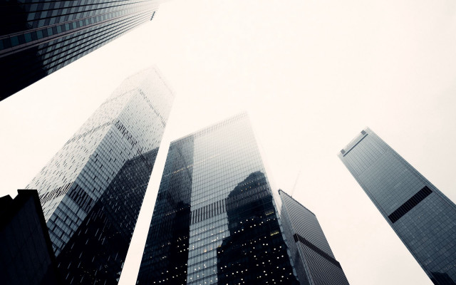 Tower skyline cityscape night starry free wallpaper for desktop - medium preview image