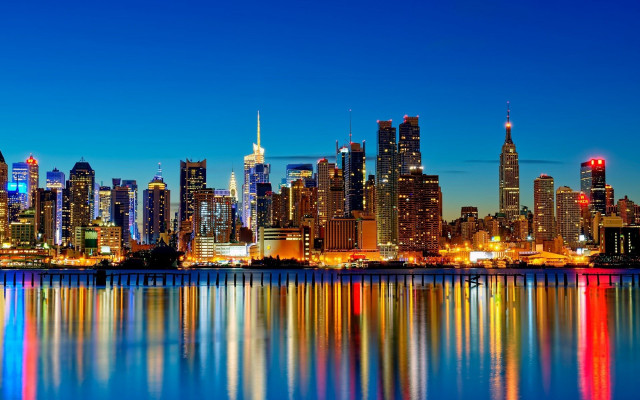 City skyline lake night reflections free wallpaper for desktop - medium preview image