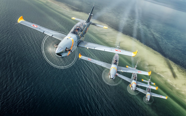 Fighter jet ocean landing gear free wallpaper for desktop - medium preview image