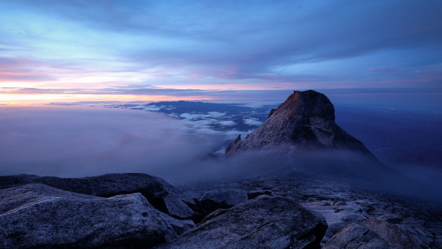 Mountain peak cloudy sky sunset free wallpaper for desktop - medium preview image