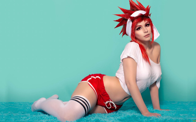 Red haired woman knees stockings free wallpaper for desktop - medium preview image