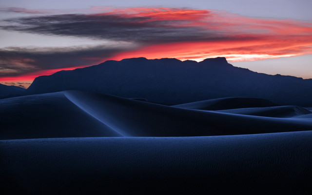 Sunset mountain range sand dunes free wallpaper for desktop - medium preview image