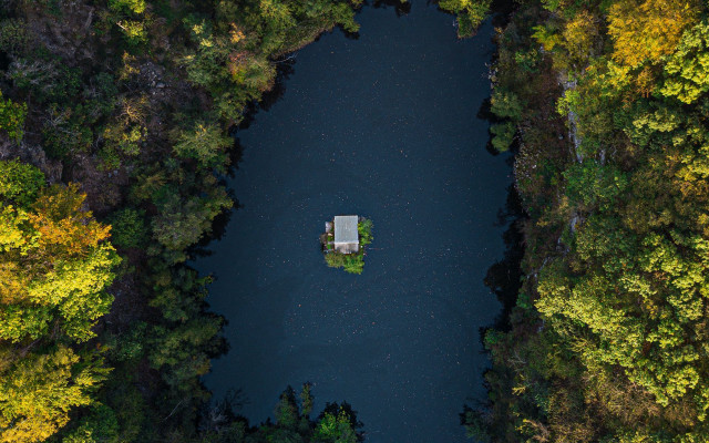 Small boat river trees aurora free wallpaper for desktop - medium preview image