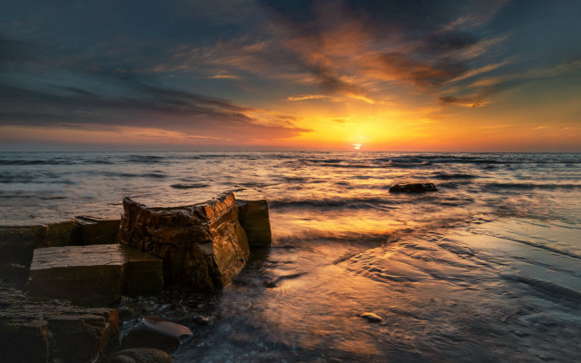 Sunset ocean wood beach puzzle free wallpaper for desktop - medium preview image