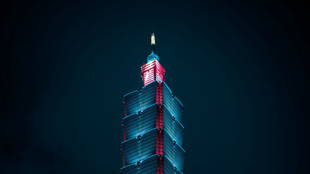 Tall building flag night artdeco free wallpaper for desktop - medium preview image