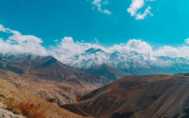 Mountain range road snow capped free wallpaper for desktop - medium preview image