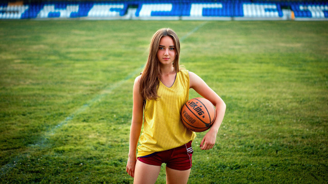 Girl yellow shirt basketball field free wallpaper for desktop - medium preview image