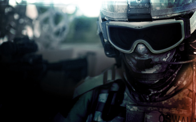 Soldier goggles helmet gun flashlight free wallpaper for desktop - medium preview image