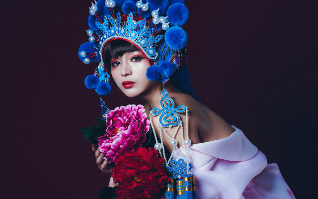 Woman blueheaddress bouquet fashioncloisonnism photorealistic free wallpaper for desktop - medium preview image