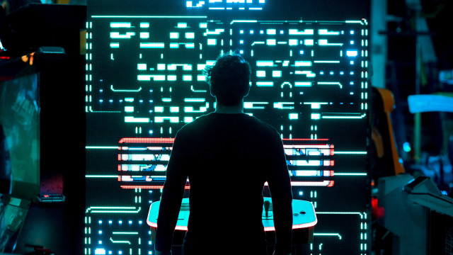 Man neon cityscape cyberpunk skyscraper free wallpaper for desktop - medium preview image