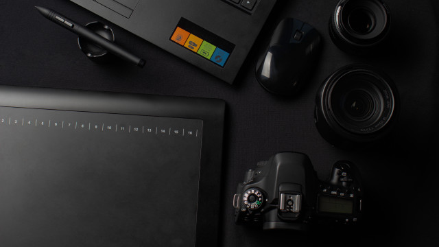 Camera laptop pen desk notepad free wallpaper for desktop - medium preview image