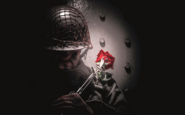 Man hat rose wire cage free wallpaper for desktop - medium preview image