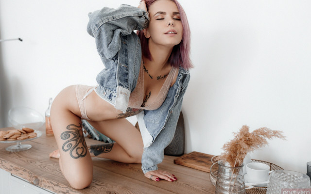 Pink haired tattooed woman art free wallpaper for desktop - medium preview image