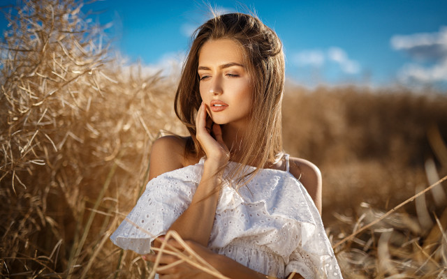 Woman white dress field impressionist free wallpaper for desktop - medium preview image
