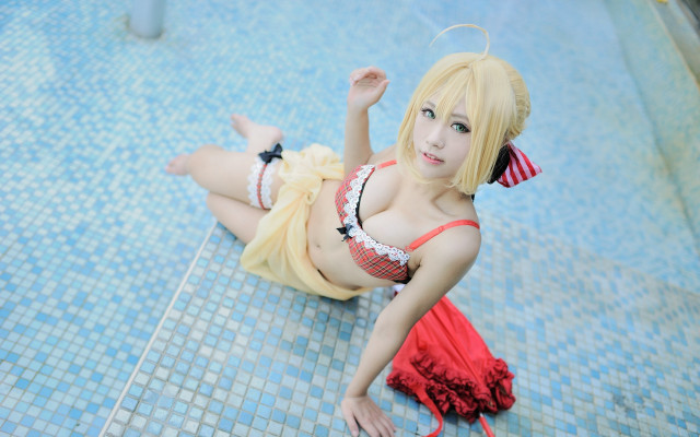 Woman bikini pool tiled fence free wallpaper for desktop - medium preview image