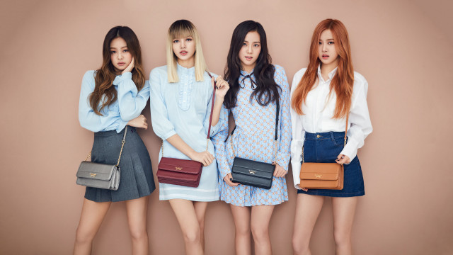 Four girls pastel bags holding free wallpaper for desktop - medium preview image