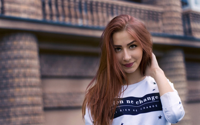 Eszter mattioni red haired neo free wallpaper for desktop - medium preview image