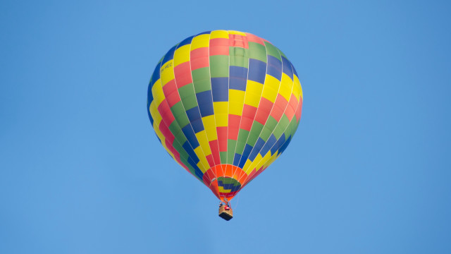 Colorful hot air balloon blue #9 free wallpaper for desktop - medium preview image