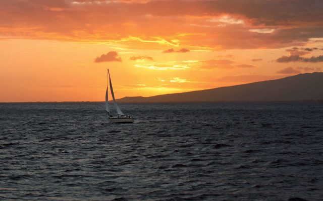 Sailboat ocean sunset mountain cloudy free wallpaper for desktop - medium preview image