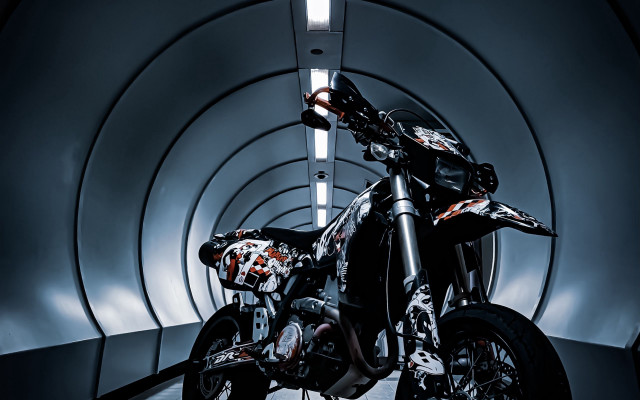 Motorcycle tunnel person cyberpunk anamorphic free wallpaper for desktop - medium preview image