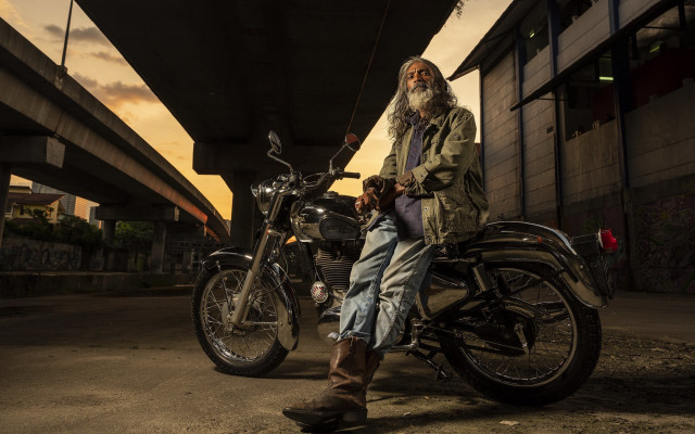 Man motorcycle bridge sunset beard free wallpaper for desktop - medium preview image