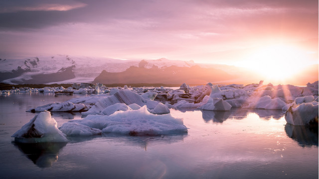 Ice floating mountains sunset dusk free wallpaper for desktop - medium preview image