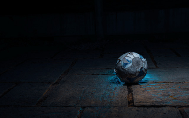 Paper ball brick floor blue free wallpaper for desktop - medium preview image