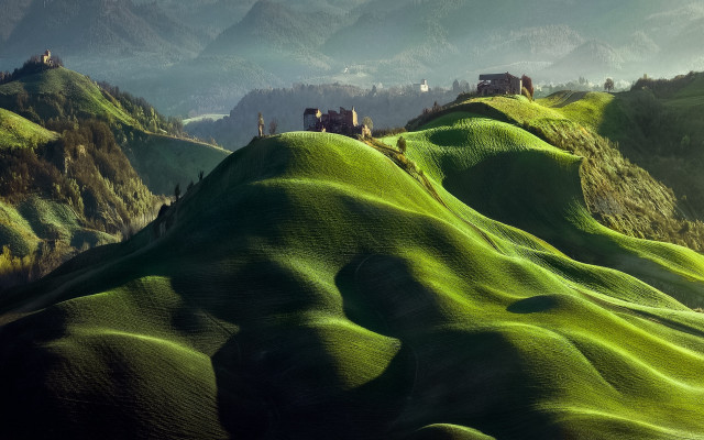 Green hill castle valley mountains free wallpaper for desktop - medium preview image