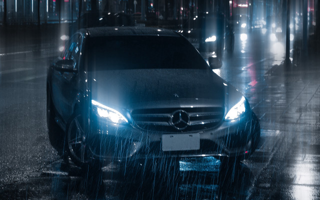 Rainy night car street headlights free wallpaper for desktop - medium preview image