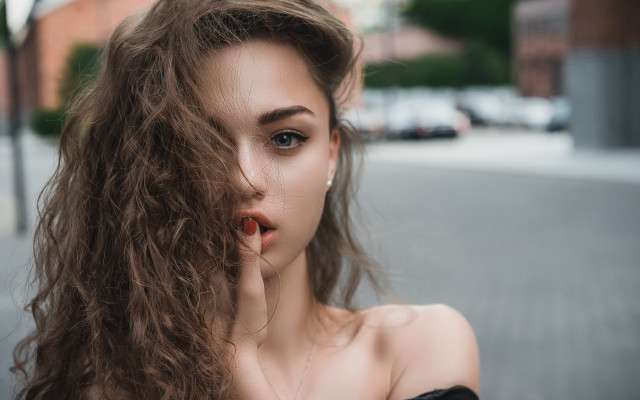 Elina karimova portrait brown hair free wallpaper for desktop - medium preview image