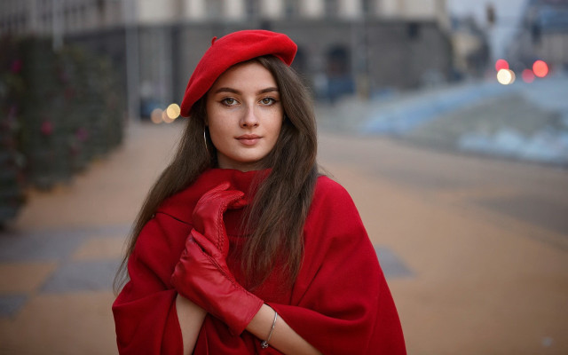 Woman red hat coat posing free wallpaper for desktop - medium preview image