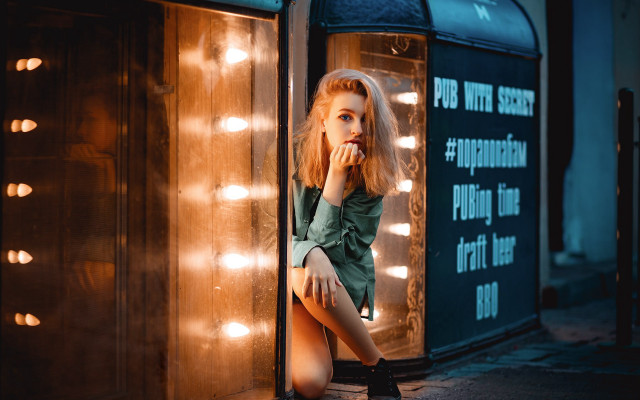 Woman sitting window sill store free wallpaper for desktop - medium preview image