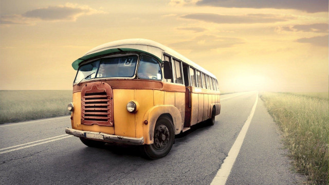 Bus sunset mountain grass vintage free wallpaper for desktop - medium preview image