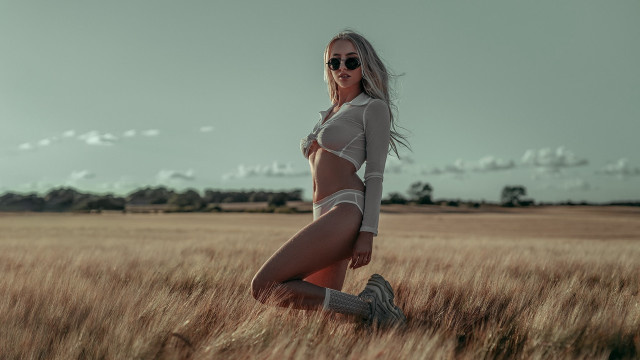 Woman field sunglasses white skirt free wallpaper for desktop - medium preview image