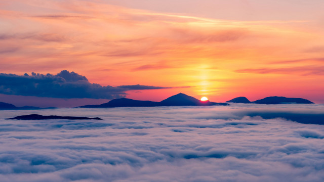 Sunset sea clouds mountains city free wallpaper for desktop - medium preview image