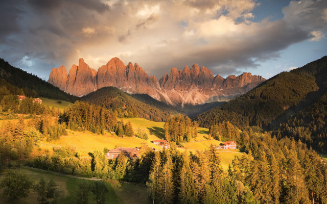 Mountain range forest sunset campfire free wallpaper for desktop - medium preview image