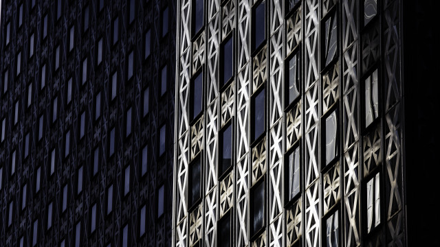 Clock building sky windows cubist free wallpaper for desktop - medium preview image