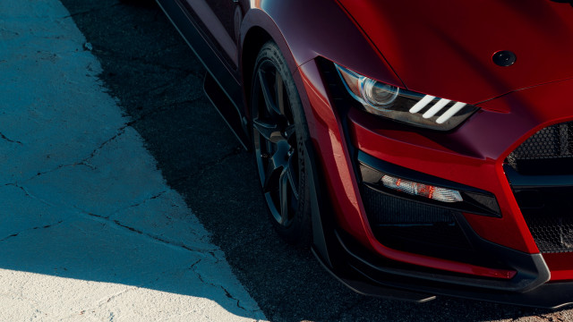 Red sports car cobra hood free wallpaper for desktop - medium preview image