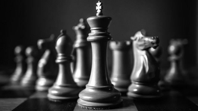 Chess candle argyle blurry monochrome free wallpaper for desktop - medium preview image