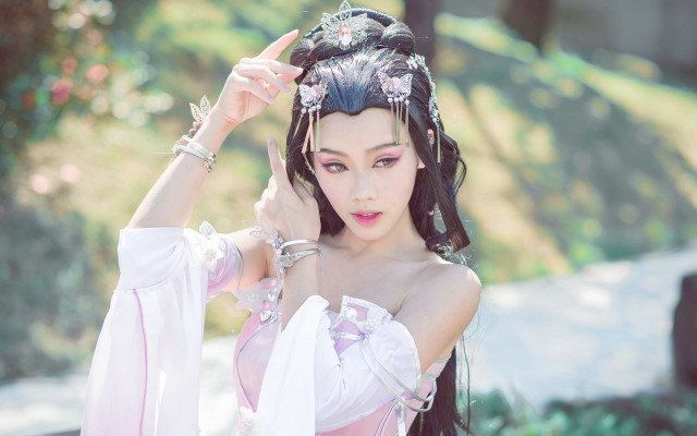 Woman white dress cosplay chenchi free wallpaper for desktop - medium preview image