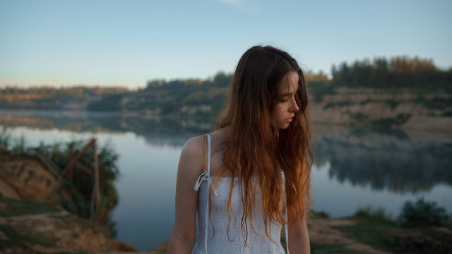 Woman lake sunset forest portrait free wallpaper for desktop - medium preview image