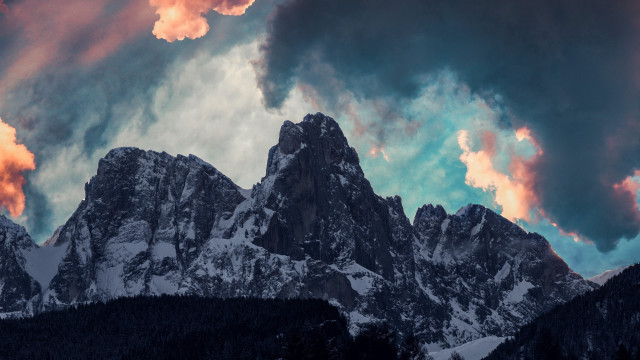 Mountain range clouds trees sunset free wallpaper for desktop - medium preview image