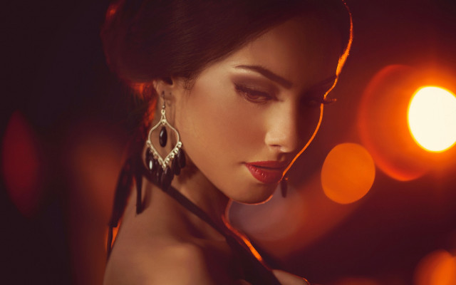 Gothic fashion portrait moonlight red free wallpaper for desktop - medium preview image