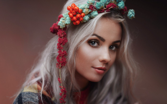 Woman flower crown sweater portrait free wallpaper for desktop - medium preview image