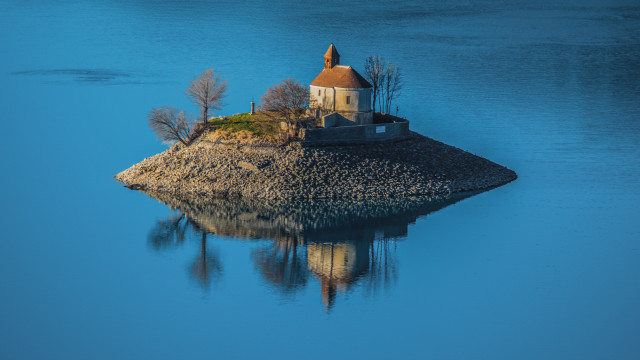 Small island church lake blue free wallpaper for desktop - medium preview image