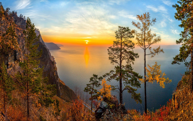 Sunset lake mountain trees cliff free wallpaper for desktop - medium preview image