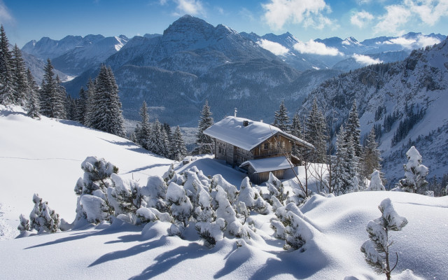 Snowy cabin mountains forest blue free wallpaper for desktop - medium preview image